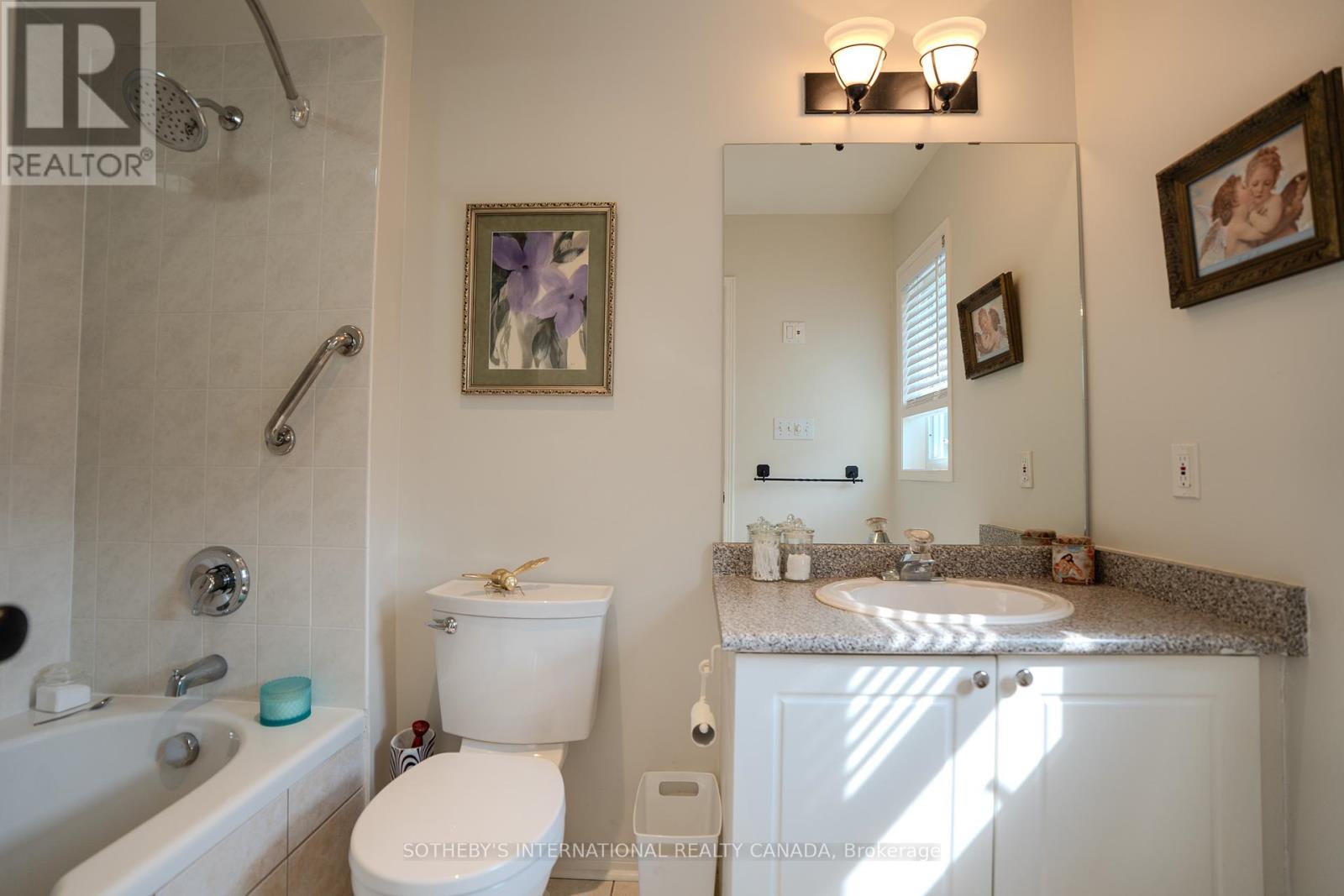 5 Valleymede Court, Rp3718416406, Ontario  L9Y 5E4 - Photo 10 - S12334316