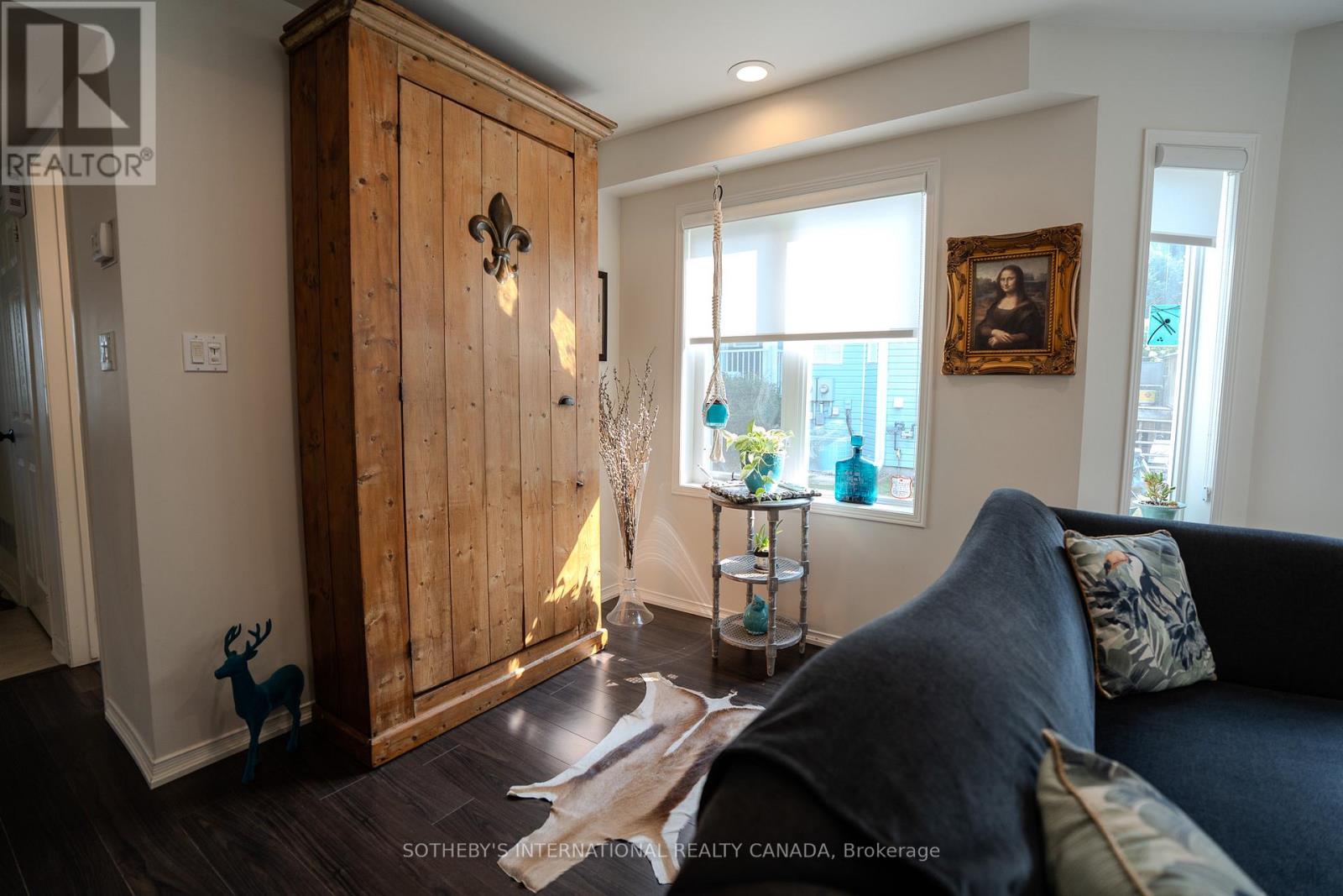 5 Valleymede Court, Rp3718416406, Ontario  L9Y 5E4 - Photo 22 - S12334316