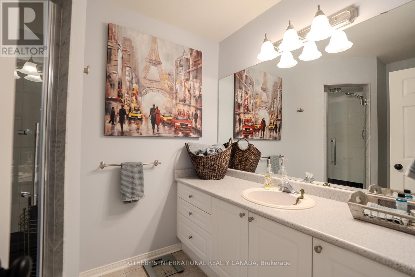 5 Valleymede Court, Rp3718416406, Ontario  L9Y 5E4 - Photo 4 - S12334316