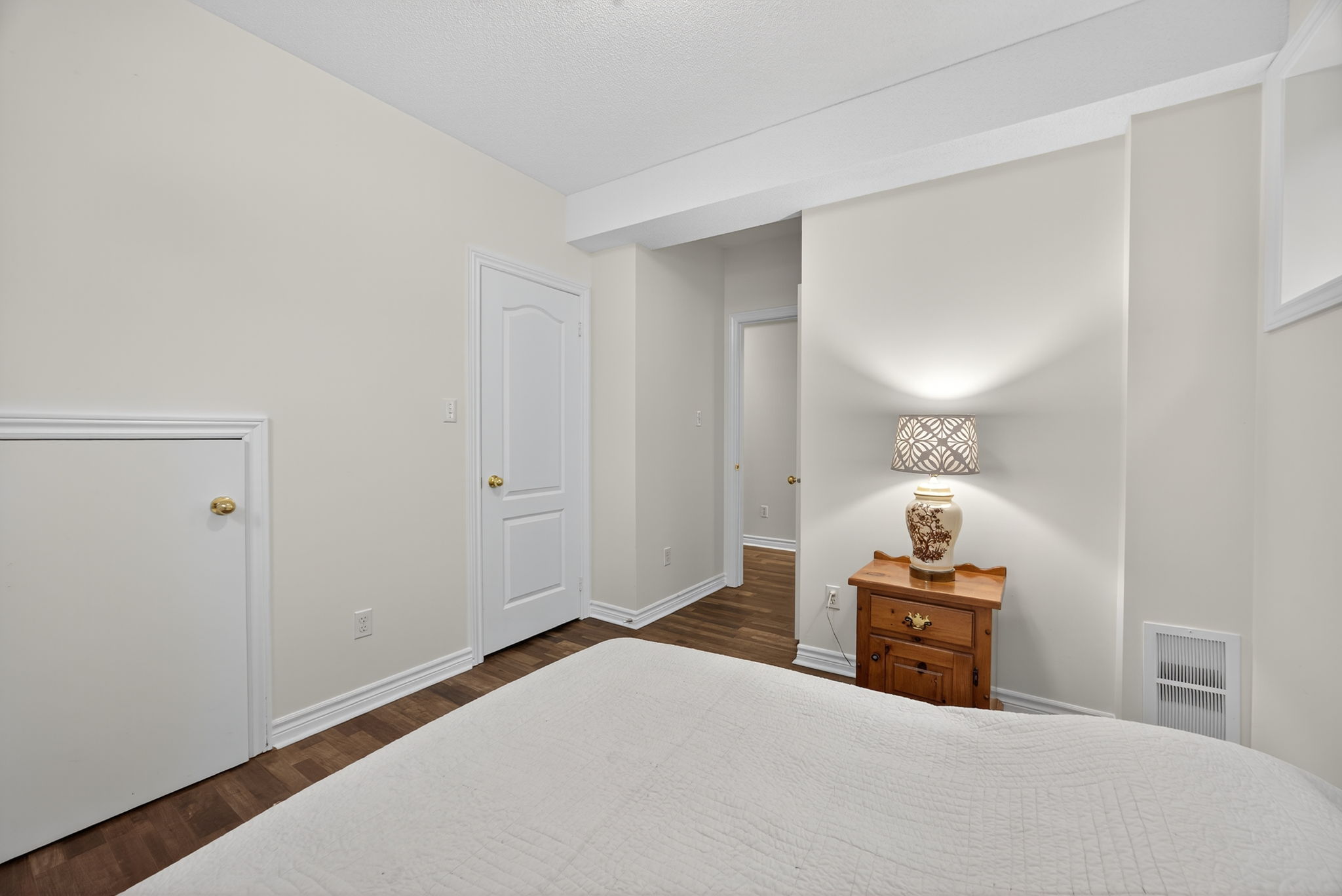 19 Grand Poplar Lane, Wasaga Beach, Ontario  L9Z 0C7 - Photo 64 - S12541640