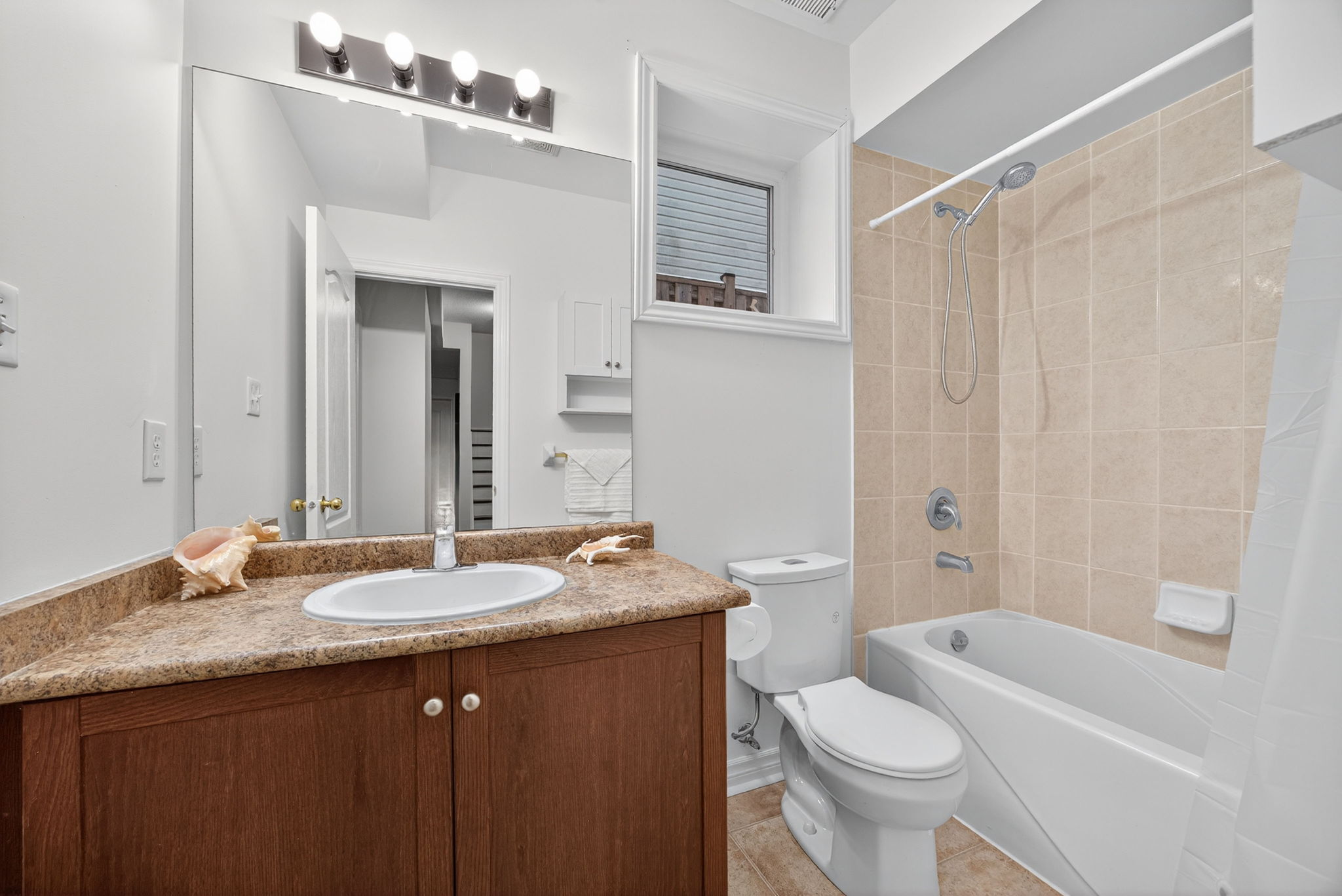 19 Grand Poplar Lane, Wasaga Beach, Ontario  L9Z 0C7 - Photo 67 - S12541640